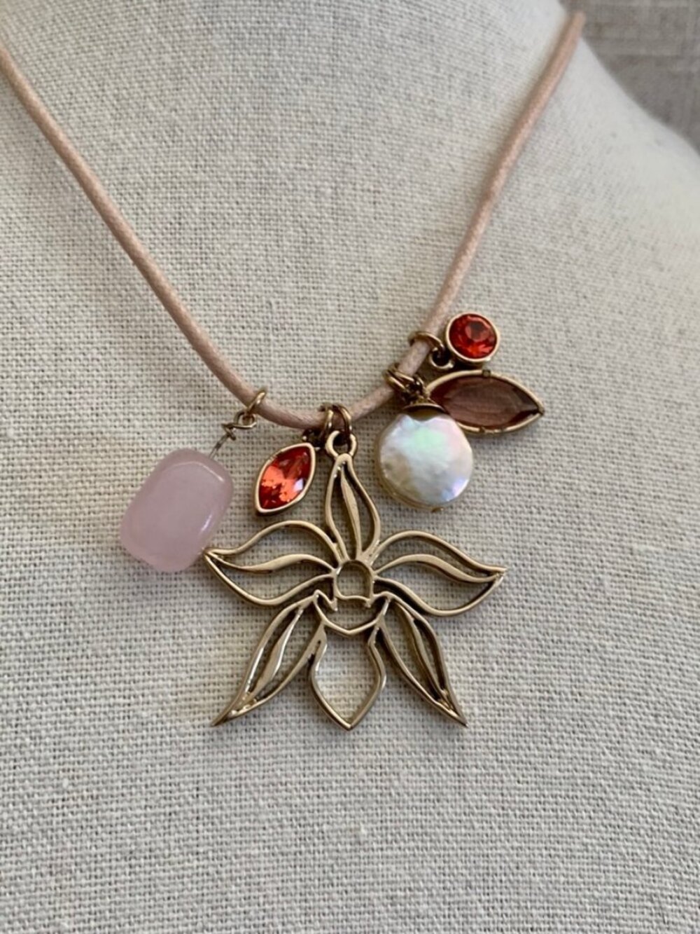 Dyrberg/Kern Listera flower necklace with Swarovski crystals